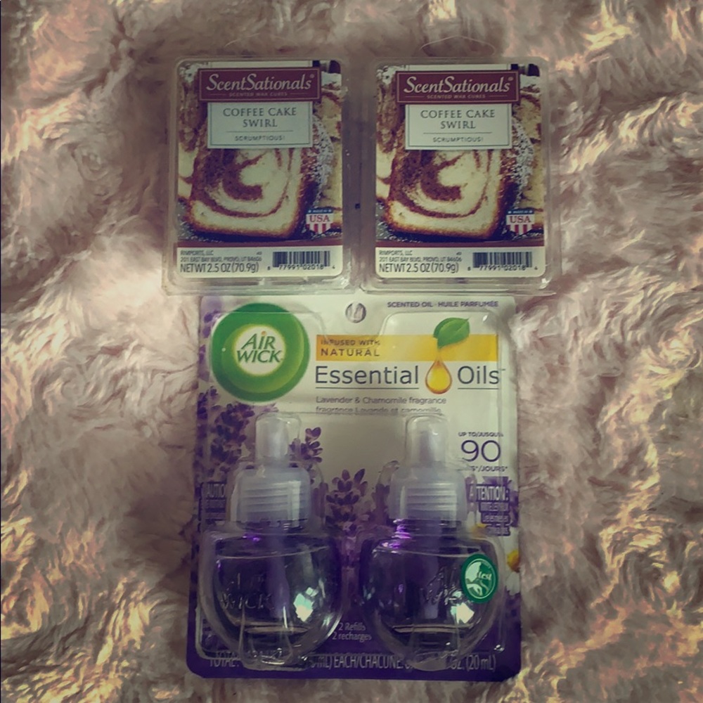 2 Scent Sationals & Air Wick Essential Oils